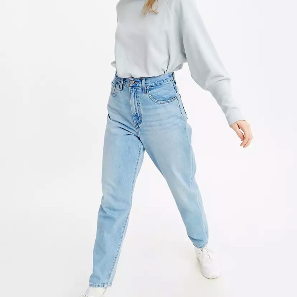 Levi’s High Loose Taper Jeans - W28 L29